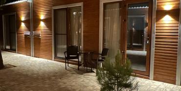 Улучшенный с видом на территорию