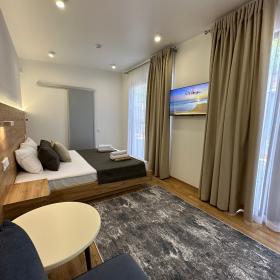 Улучшенный с видом на территорию